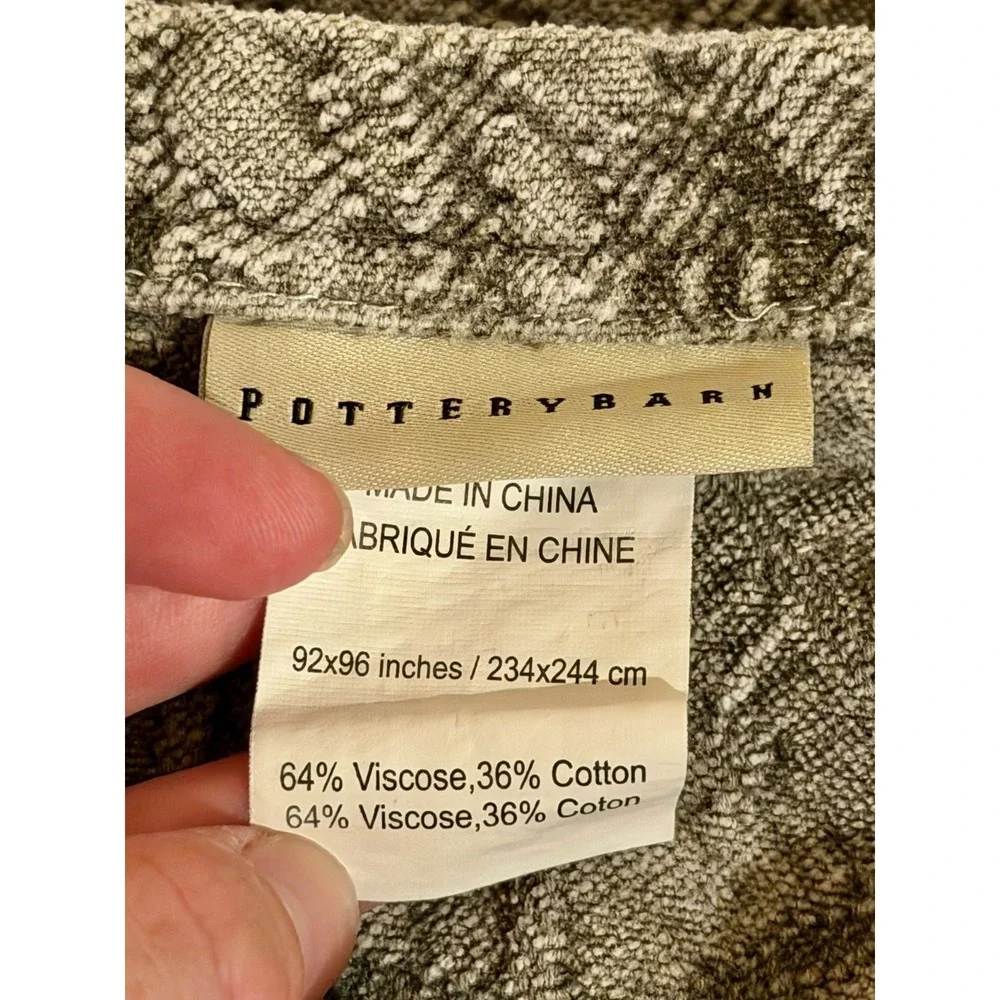 Pottery Barn Jacquard Medallion Coverlet Lattice Quilt Blanket Grey 92x96 Bed